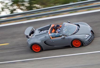 ثري هندي يشتري "بوغاتي" بـ7.5 مليون درهم